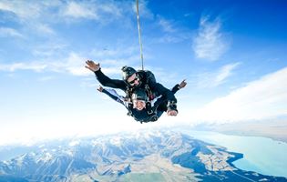 two people skydiving at mount cook