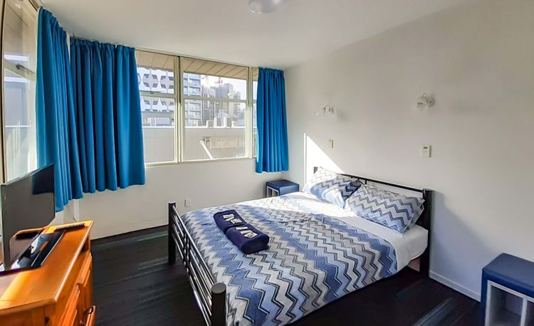 auckland apartment at yha